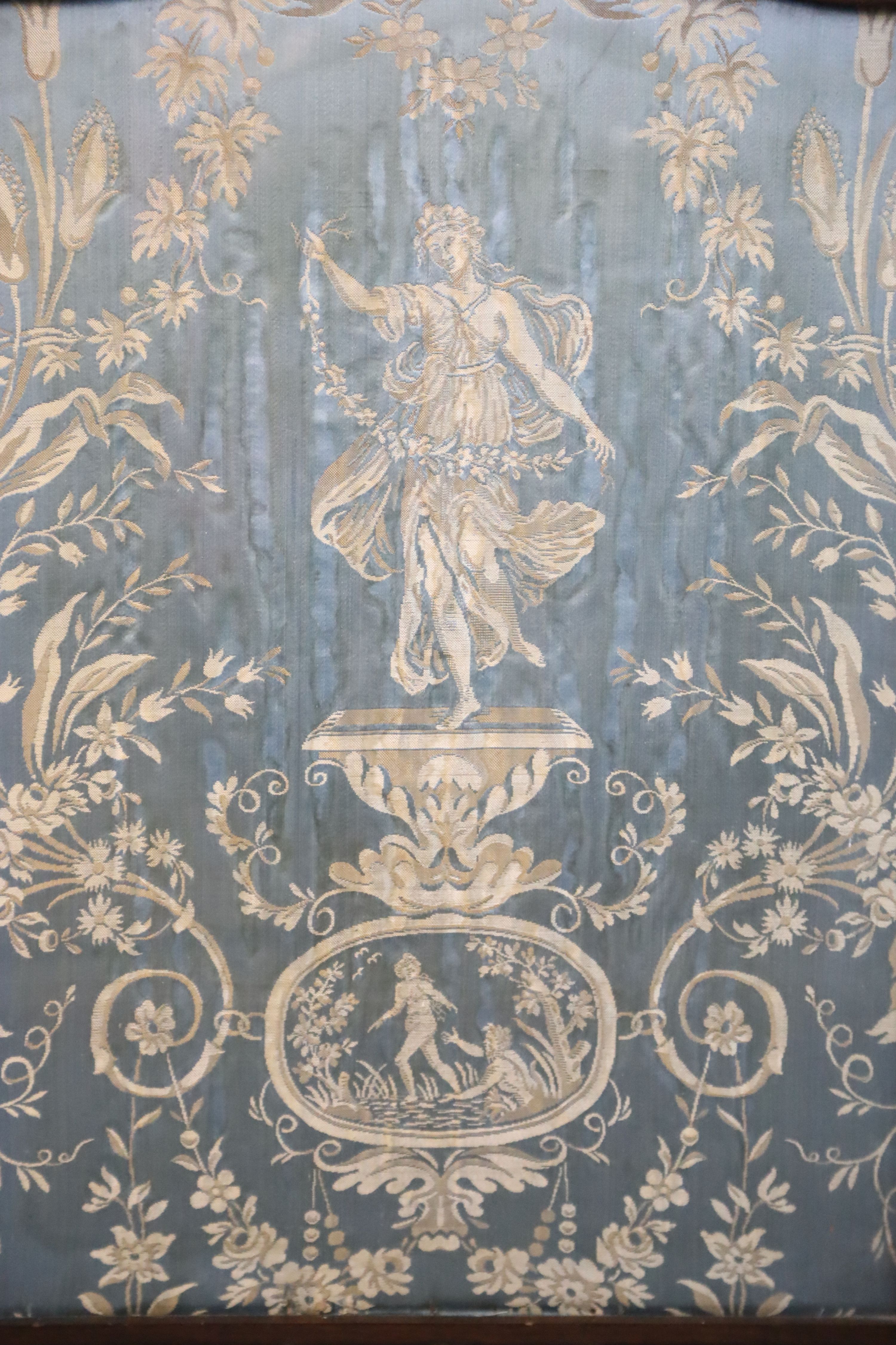 An Edwardian parcel gilt simulated bamboo fire screen, W.54.5cm H.88.5cm